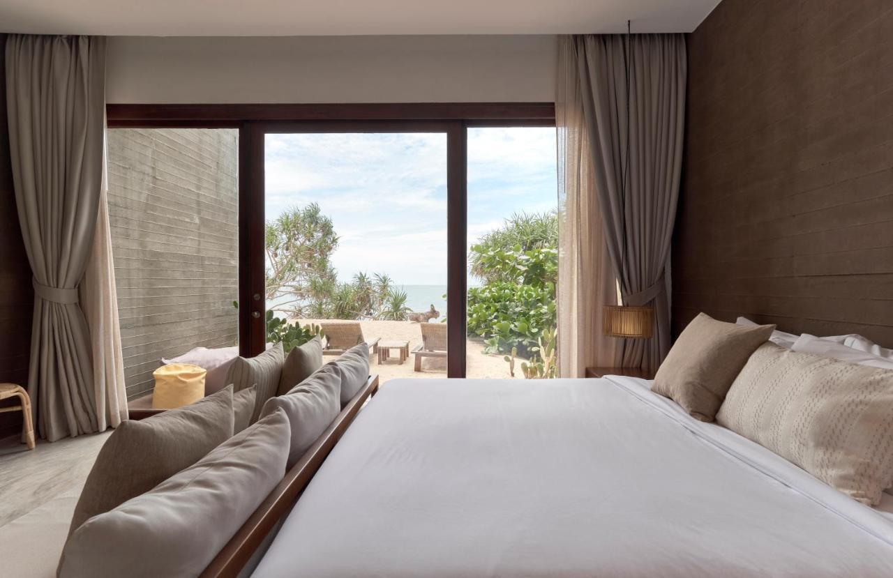 Chula Beach Resort Кханом Екстер'єр фото